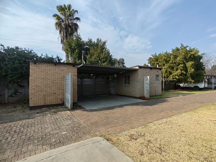 2 Bedroom Property for Sale in Parys Free State
